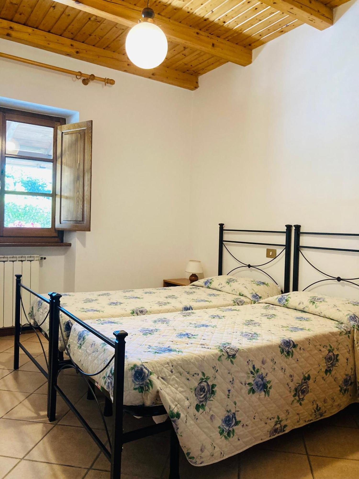 Agriturismo Poderino 卡斯蒂廖内迪加尔法尼亚纳 外观 照片