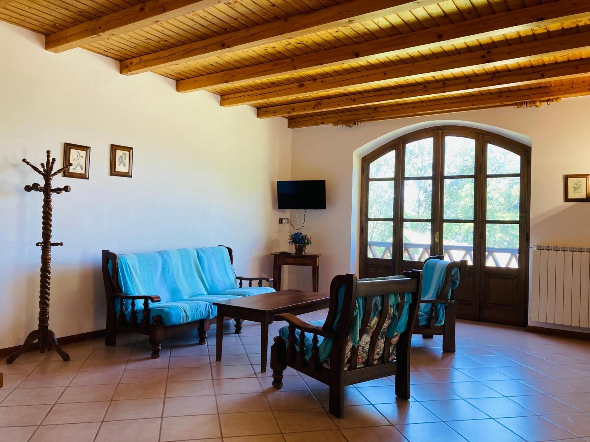 Agriturismo Poderino 卡斯蒂廖内迪加尔法尼亚纳 外观 照片